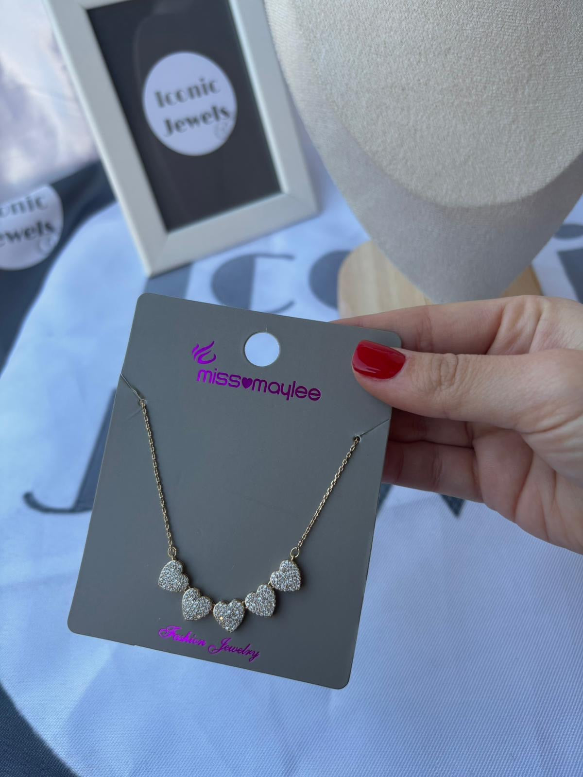 Collana five hearts