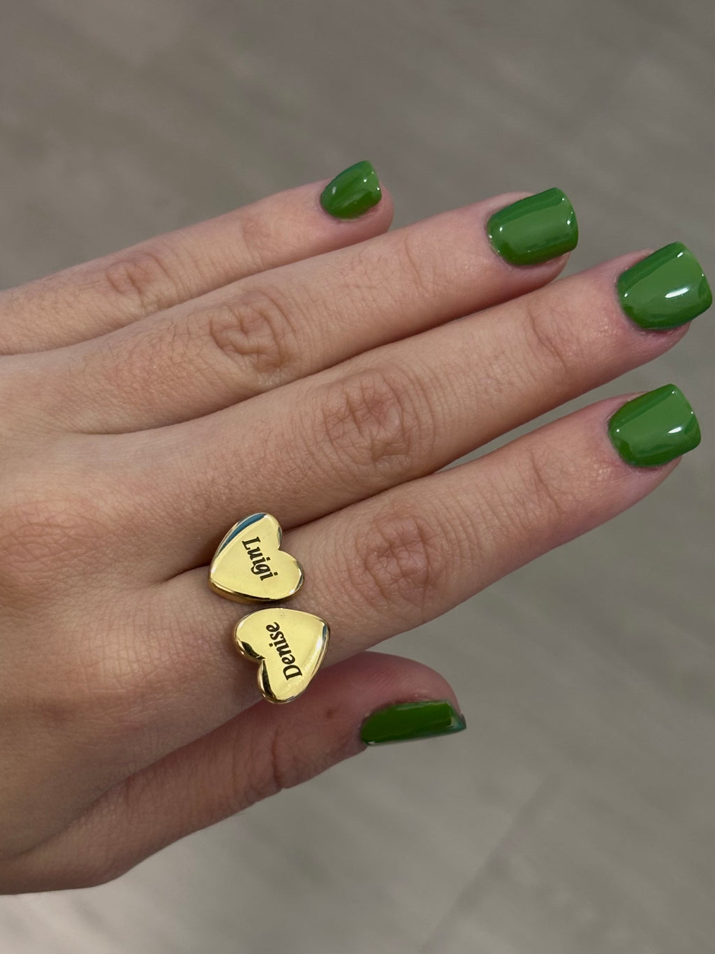 Anello double heart inciso