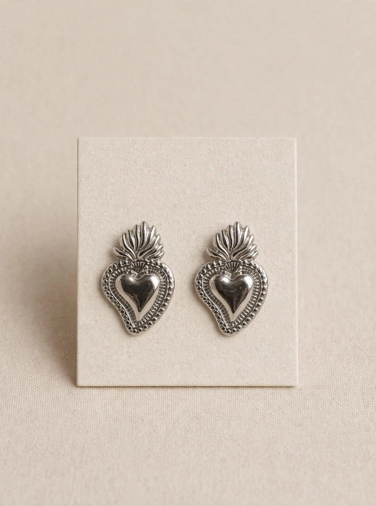 Orecchini cuore sacro