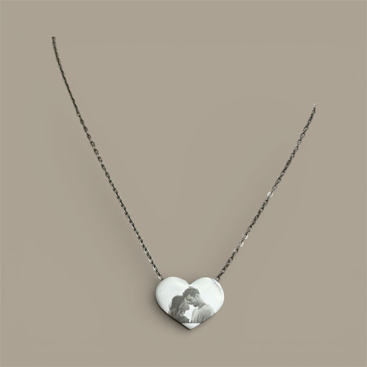 Collana foto incisa sottile