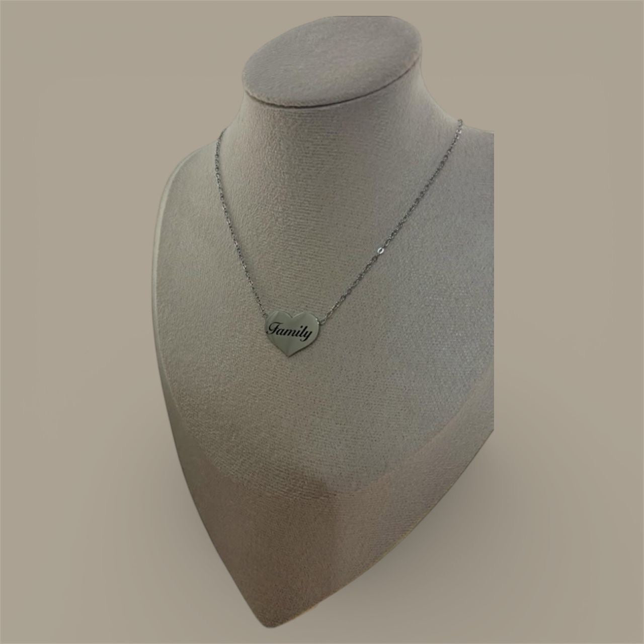 Collana Cuore Incisa